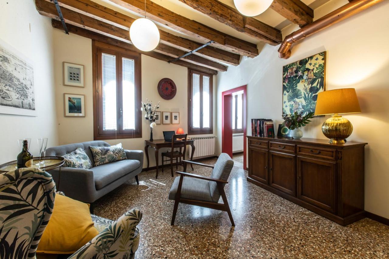 Riva De Biasio Charming Apartment Βενετία Εξωτερικό φωτογραφία